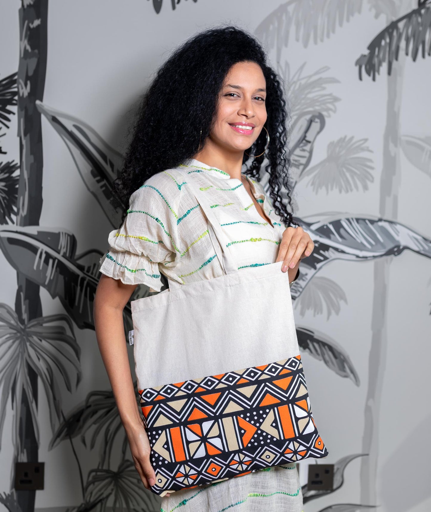 Nech Canvas Bag