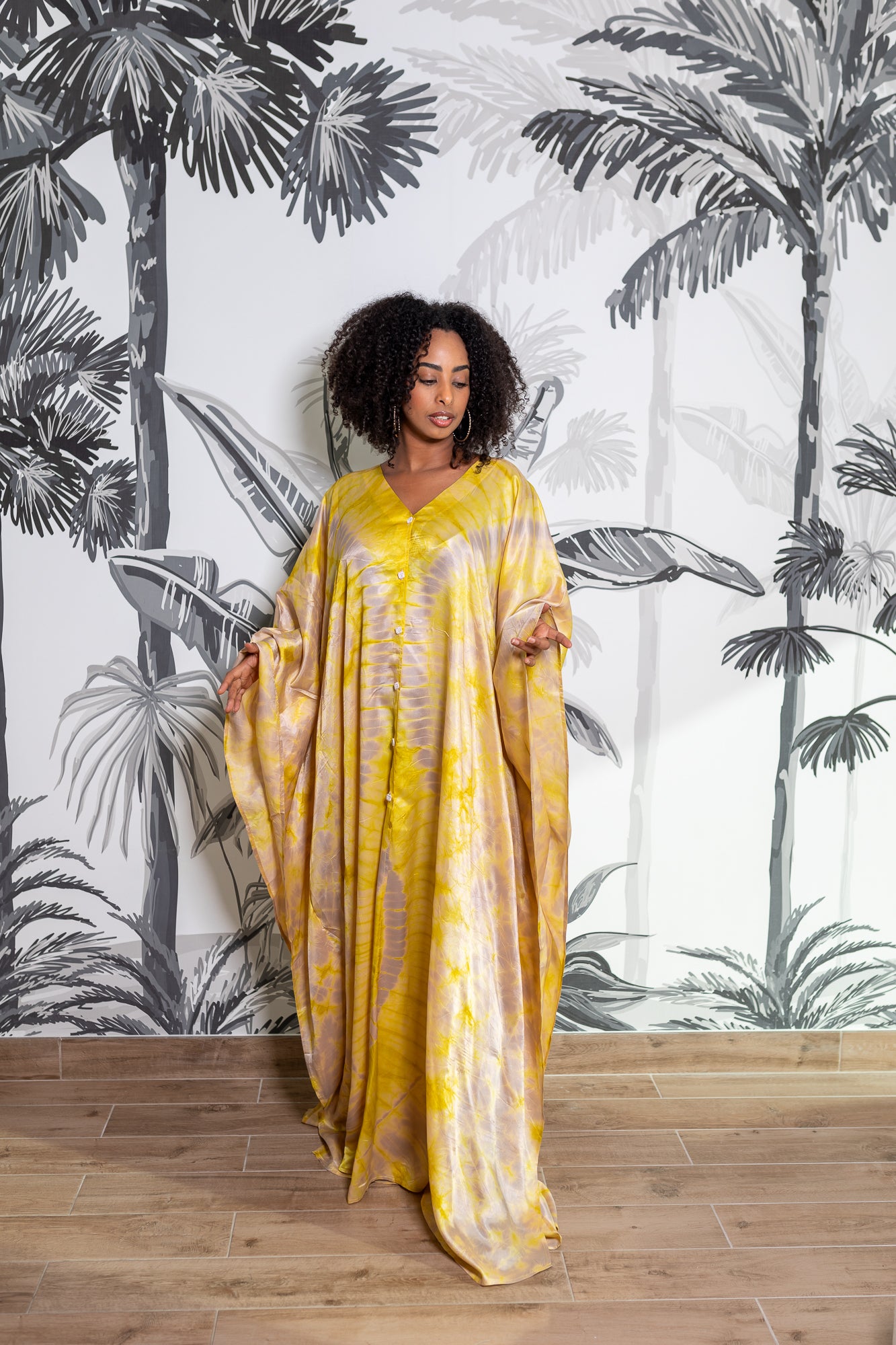 Geni Flowy Kaftan - Gold