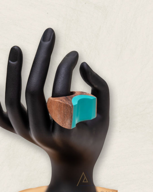 Curved Ring